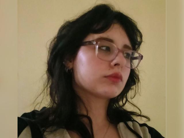 Adult chat with AuraElle: Cooking