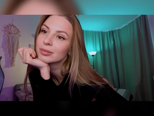 Welcome to cammodel profile for Sp1cyme: Legs, feet & shoes