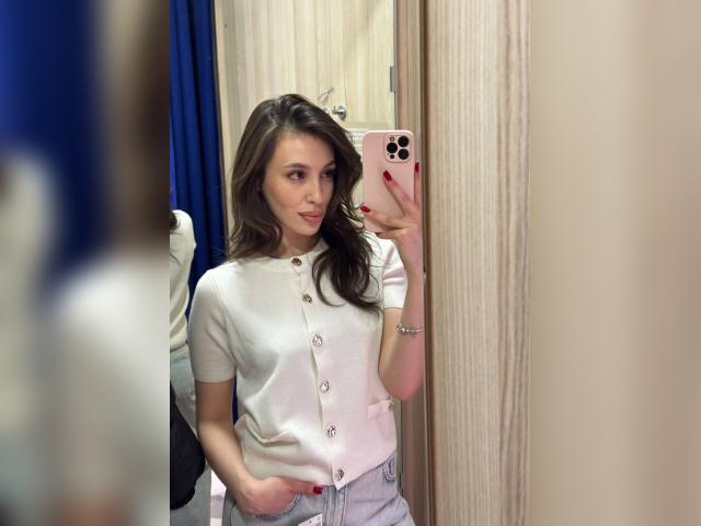 Welcome to cammodel profile for KitKattX: Nails