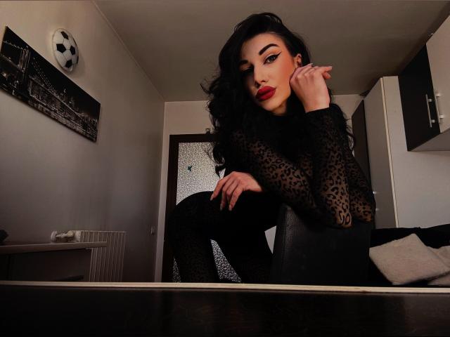 Welcome to cammodel profile for GoddessBlaze: Latex & rubber