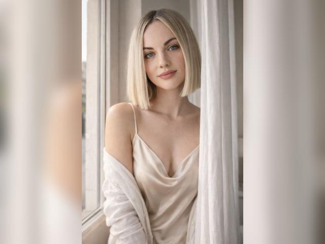 Why not cam2cam with SugarBlonde: Photography