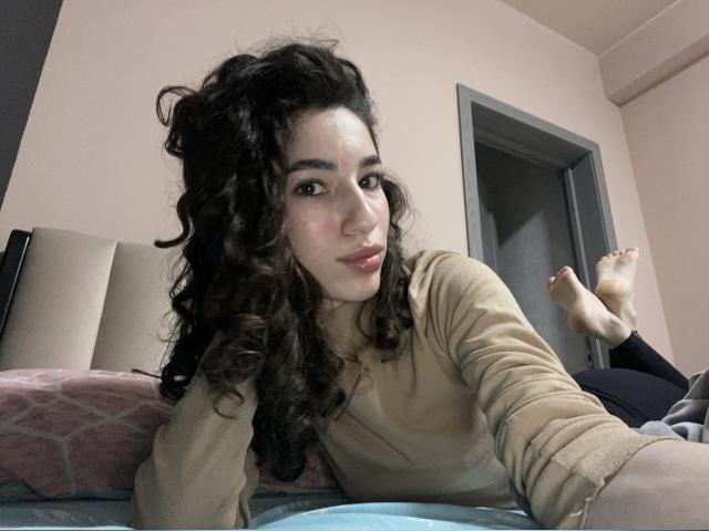 Welcome to cammodel profile for CristalLady: Cooking