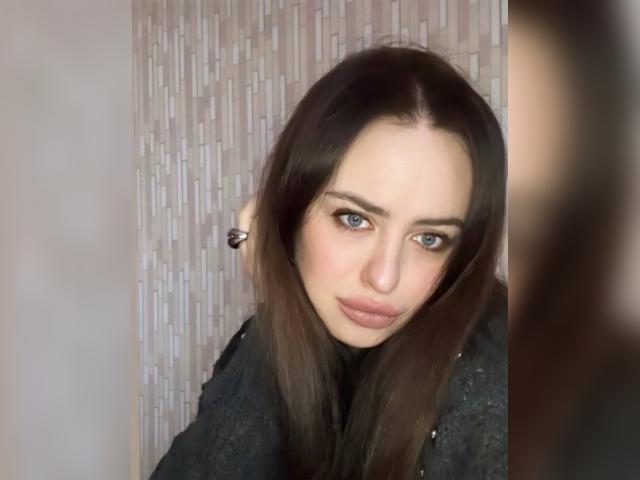 Why not cam2cam with MikaSol