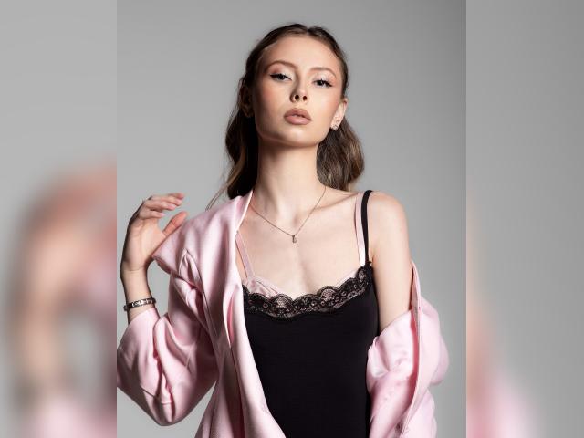 Why not cam2cam with TessaC45: Fitness