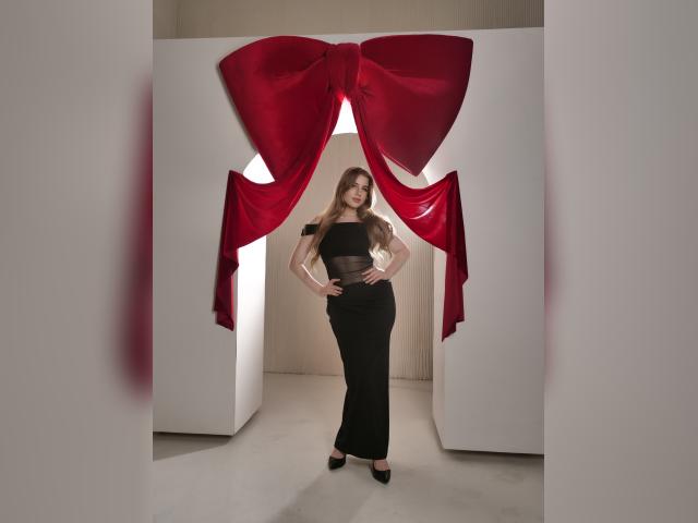 Adult chat with GoldenMirage