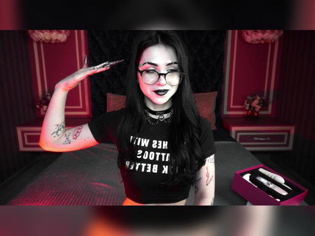 Welcome to cammodel profile for JessicaSod1: Lingerie & stockings