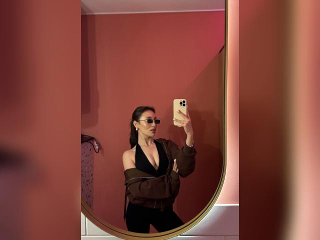 Why not cam2cam with KitKattX: Fitness