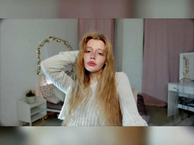 Welcome to cammodel profile for SweetMell: Latex & rubber