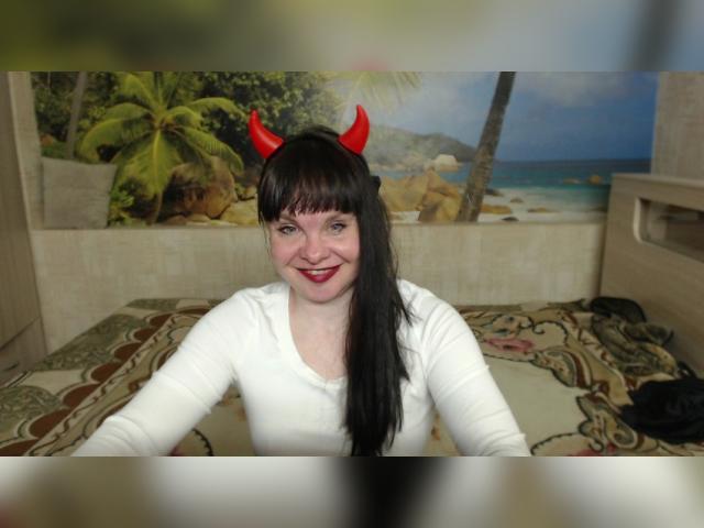 Adult chat with Destinybbb: Exhibition