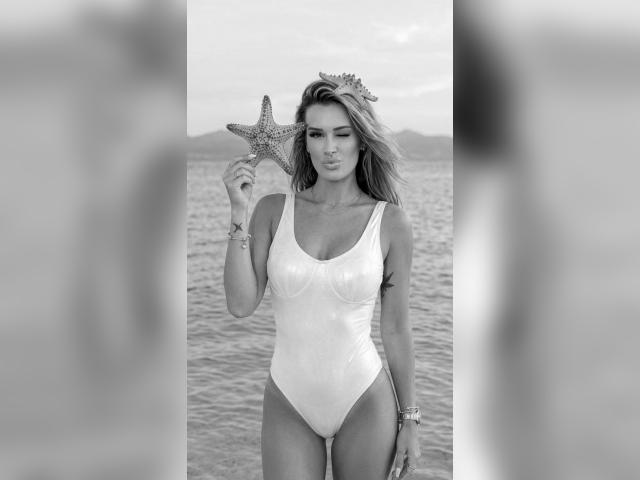 Welcome to cammodel profile for AshyHeaven: Latex & rubber