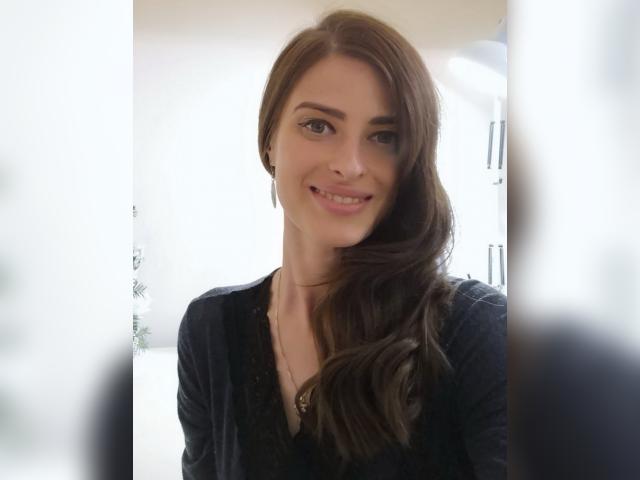 Adult chat with Anais: Music