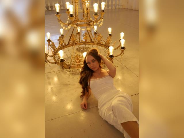 Adult chat with Marleee: Lingerie & stockings