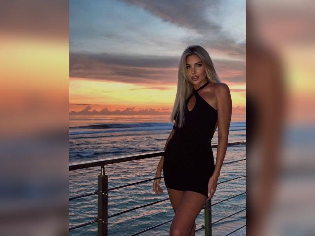 Why not cam2cam with SherenX: Cooking