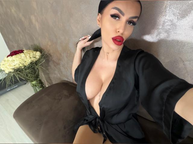 Welcome to cammodel profile for KimRiver: Kissing