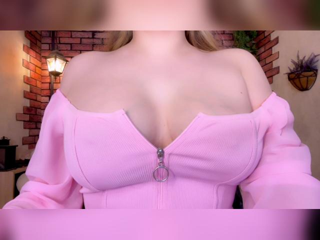 Welcome to cammodel profile for EvaStarXXXX: Lingerie & stockings