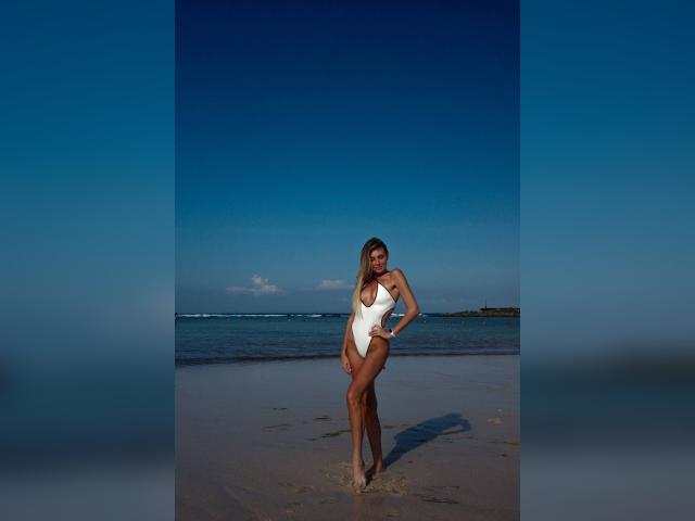 Why not cam2cam with SherenX: Cooking