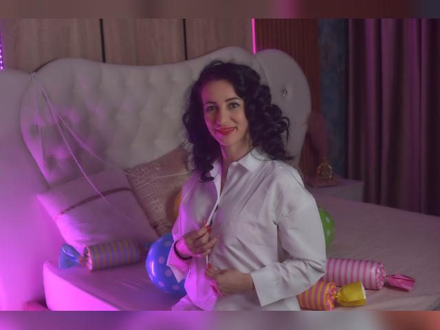 Welcome to cammodel profile for CarlaReysX: Kissing