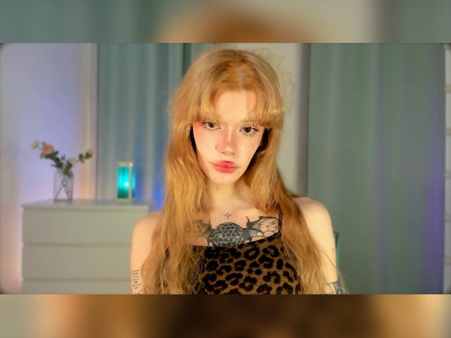 Adult chat with SweetMell: Legs, feet & shoes