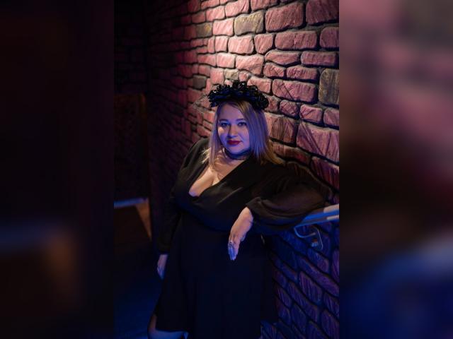 Why not cam2cam with IceBaby063: Smoking