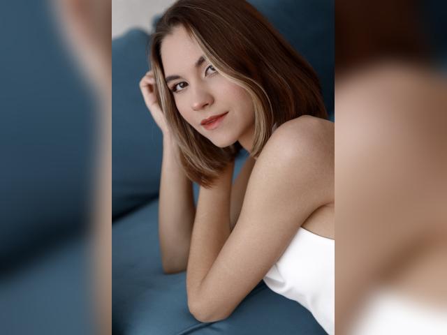 Why not cam2cam with EllaCurtise: Humor