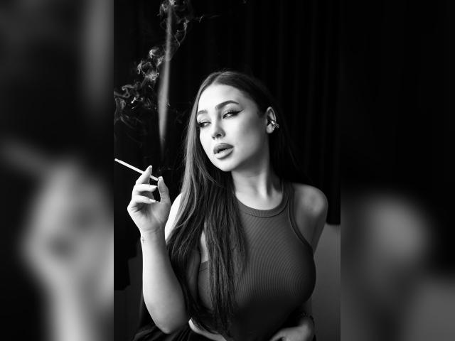 Welcome to cammodel profile for AddaSin: Latex & rubber