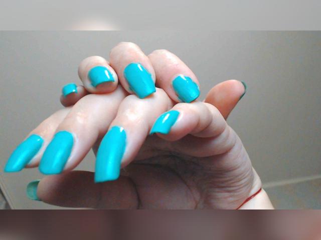 Welcome to cammodel profile for LuckyLilu: Nails