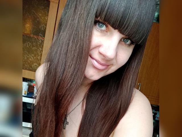 Adult chat with JillianJane: Exhibition