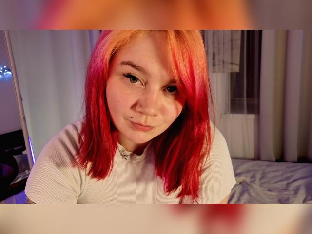 Welcome to cammodel profile for lunaali: Legs, feet & shoes