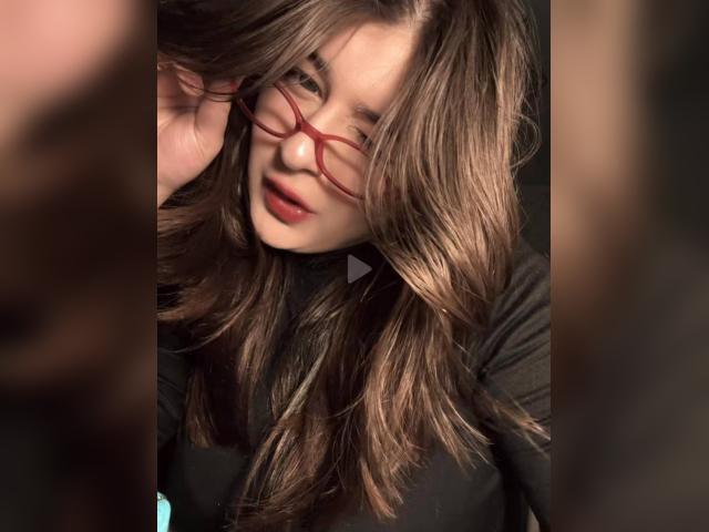 Welcome to cammodel profile for HaniaWish: Lingerie & stockings