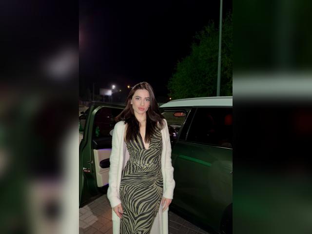 Adult chat with Sofikx: Exercise