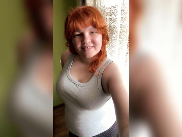 Adult chat with KrisryONiks: Lingerie & stockings