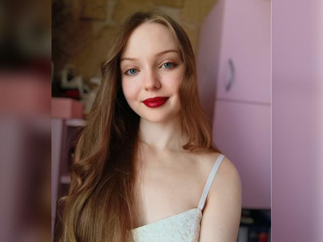 Adult chat with BellaVerde: Travel