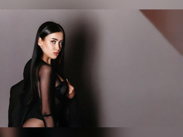 Welcome to cammodel profile for JasmineSmile: Latex & rubber