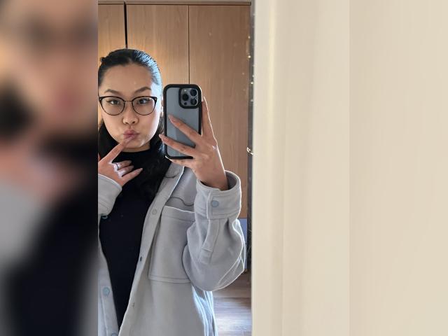 Why not cam2cam with SweetMango: Travel