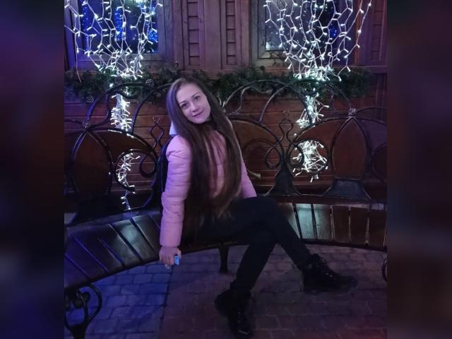 Adult chat with Nikoleta25