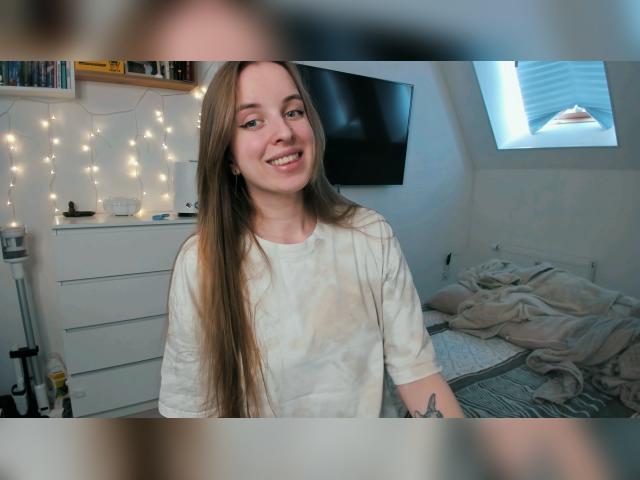 Welcome to cammodel profile for violetblue: Lingerie & stockings