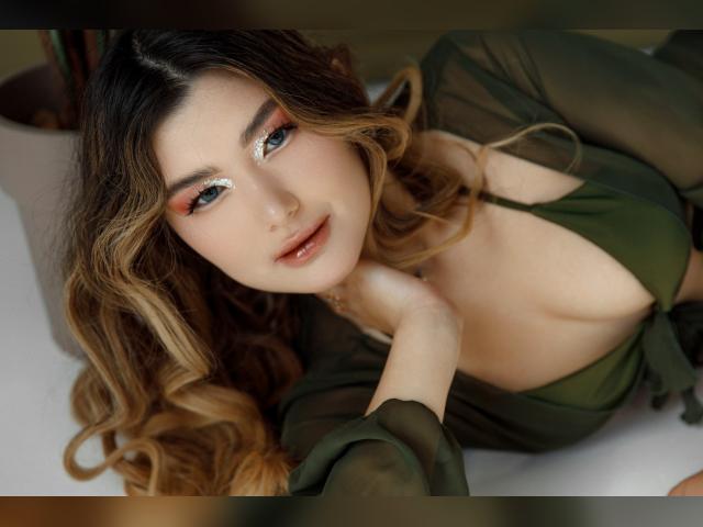 Adult chat with AnneTLuis: Nails