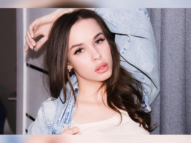 Welcome to cammodel profile for CandyCat: Fitness