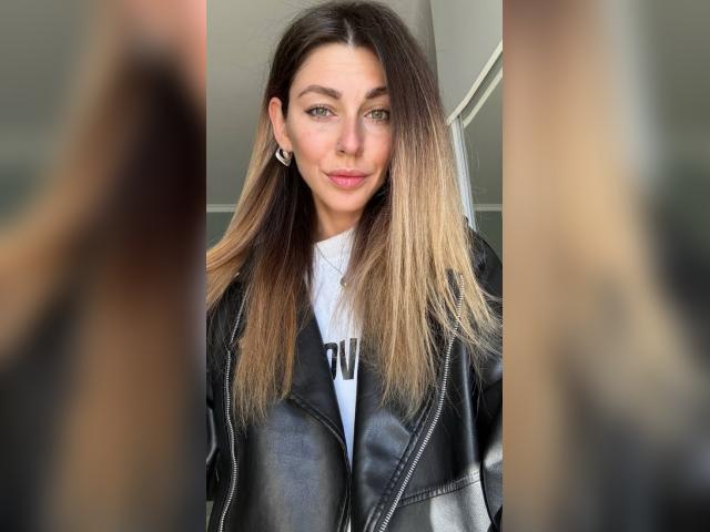 Welcome to cammodel profile for RitaTease: Latex & rubber