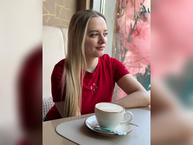 Welcome to cammodel profile for lollyjull: Dominatrix