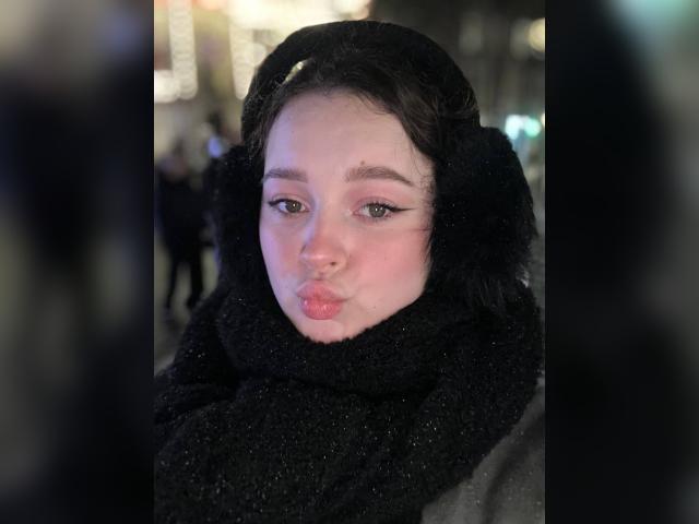 Adult chat with Cutieekitty: Lingerie & stockings