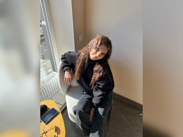 Adult chat with luuna69