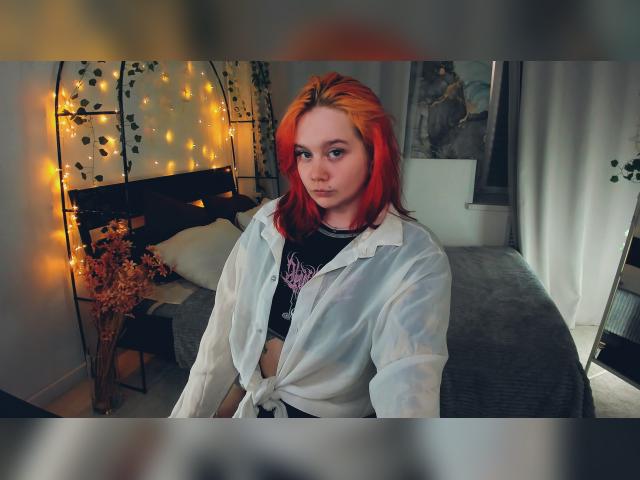 Welcome to cammodel profile for lunaali: Legs, feet & shoes