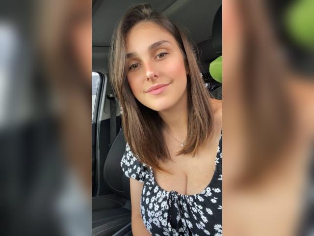 Why not cam2cam with QueenOfVibes