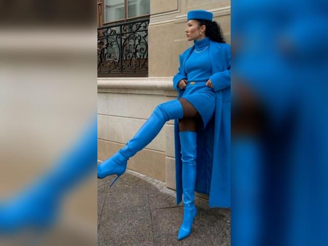 Welcome to cammodel profile for NoirEmpress333: Legs, feet & shoes