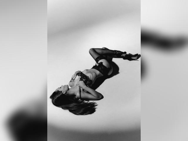 Welcome to cammodel profile for TheAsianBeauty: Exhibition