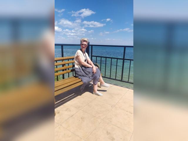 Why not cam2cam with Ariya: Movies/Cinema