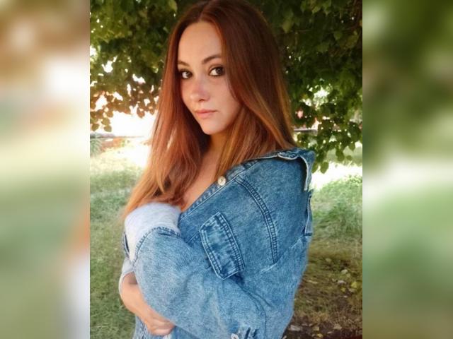 Welcome to cammodel profile for GentleFlame: Smoking
