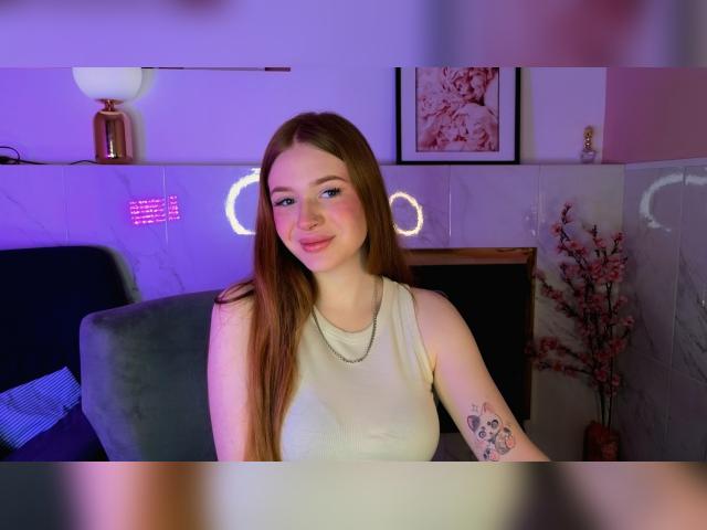 Adult chat with RinKittyy: Nails