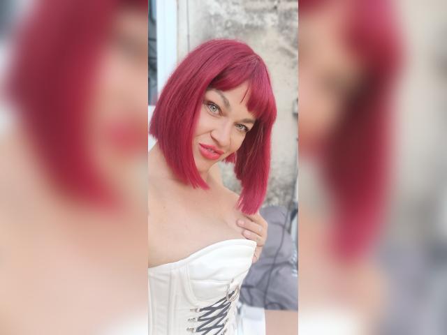 Why not cam2cam with CaraBarone: Sucking
